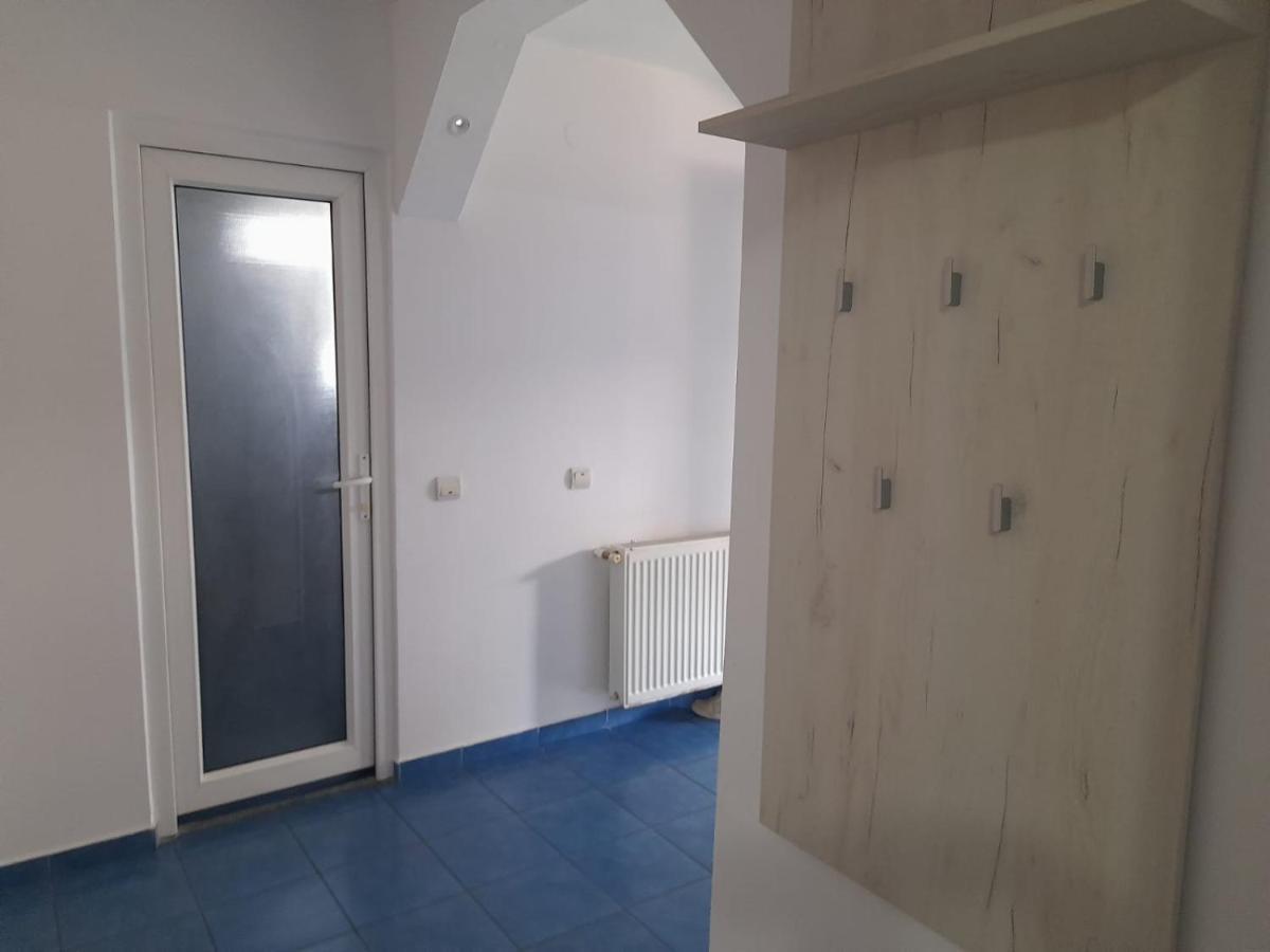 Central City House Tulcea Buitenkant foto
